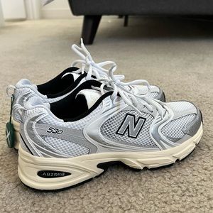 NEW BALANCE 530 WHITE GREY *NEW*